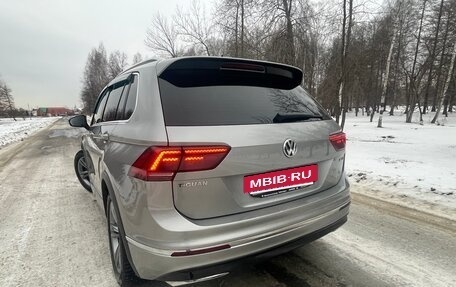 Volkswagen Tiguan II, 2018 год, 2 600 000 рублей, 5 фотография