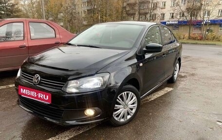 Volkswagen Polo VI (EU Market), 2011 год, 675 000 рублей, 2 фотография