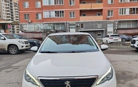 Peugeot 308 II, 2018 год, 1 390 000 рублей, 3 фотография