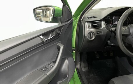 Skoda Rapid I, 2018 год, 1 265 000 рублей, 17 фотография