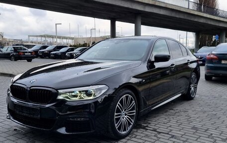 BMW 5 серия, 2019 год, 3 850 000 рублей, 7 фотография