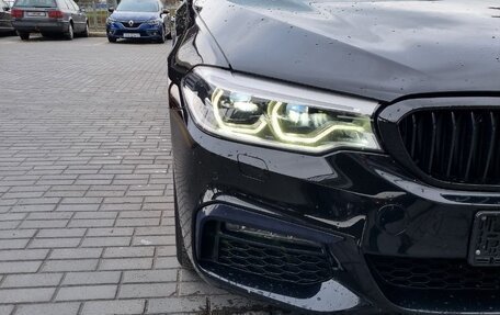 BMW 5 серия, 2019 год, 3 850 000 рублей, 14 фотография