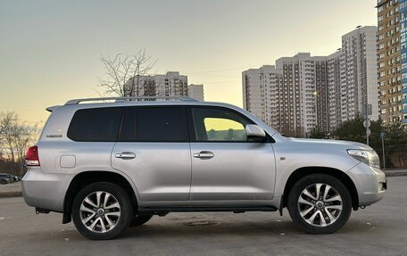 Toyota Land Cruiser 200, 2011 год, 2 990 000 рублей, 7 фотография