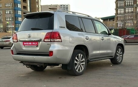 Toyota Land Cruiser 200, 2011 год, 2 990 000 рублей, 4 фотография