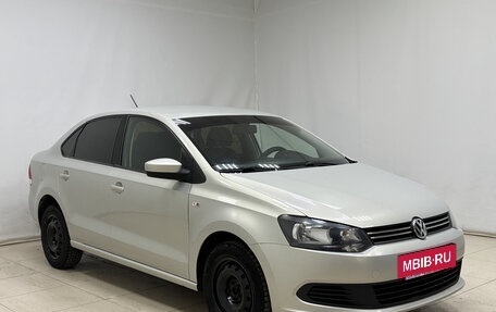 Volkswagen Polo VI (EU Market), 2014 год, 952 000 рублей, 3 фотография