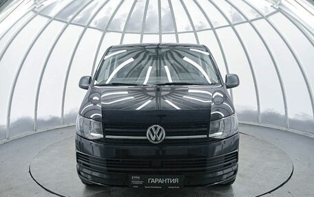 Volkswagen Multivan T6 рестайлинг, 2019 год, 3 690 000 рублей, 2 фотография