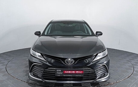 Toyota Camry, 2021 год, 3 249 000 рублей, 6 фотография