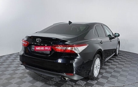 Toyota Camry, 2021 год, 3 249 000 рублей, 9 фотография