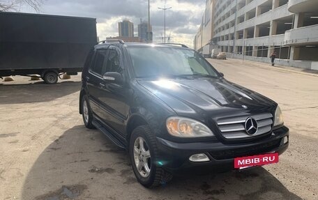 Mercedes-Benz M-Класс, 2005 год, 1 870 000 рублей, 3 фотография