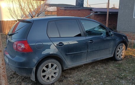 Volkswagen Golf V, 2005 год, 430 000 рублей, 3 фотография