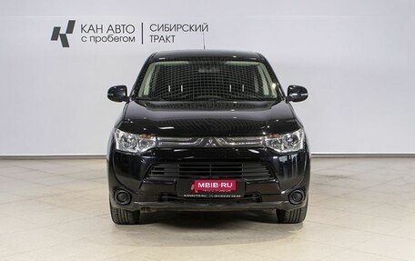 Mitsubishi Outlander III рестайлинг 3, 2013 год, 1 600 000 рублей, 11 фотография