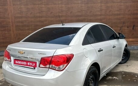 Chevrolet Cruze II, 2011 год, 650 000 рублей, 5 фотография