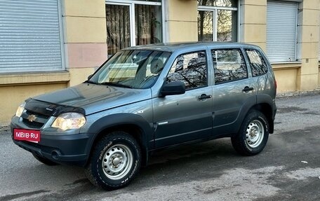 Chevrolet Niva I рестайлинг, 2013 год, 430 000 рублей, 1 фотография