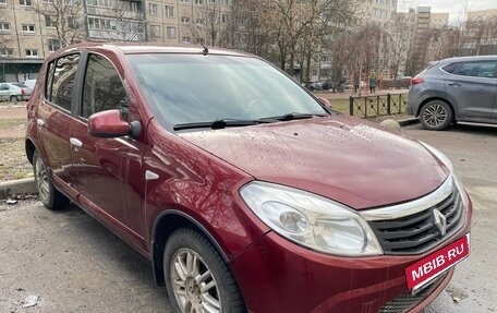 Renault Sandero I, 2011 год, 680 000 рублей, 2 фотография