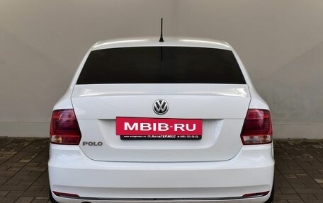 Volkswagen Polo VI (EU Market), 2016 год, 840 000 рублей, 3 фотография