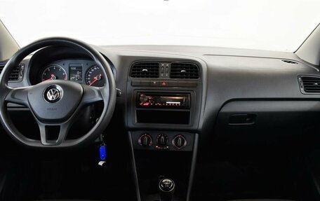 Volkswagen Polo VI (EU Market), 2016 год, 840 000 рублей, 5 фотография