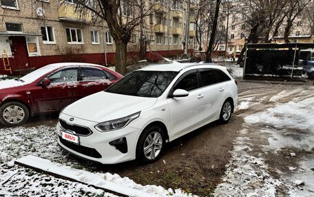 KIA cee'd III, 2019 год, 1 400 000 рублей, 6 фотография