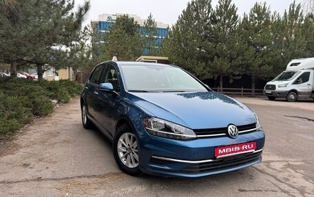 Volkswagen Golf VII, 2019 год, 1 899 999 рублей, 1 фотография