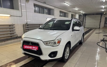 Mitsubishi ASX I рестайлинг, 2012 год, 920 000 рублей, 2 фотография