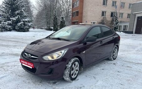 Hyundai Solaris II рестайлинг, 2013 год, 930 000 рублей, 7 фотография