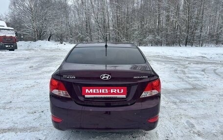 Hyundai Solaris II рестайлинг, 2013 год, 930 000 рублей, 16 фотография