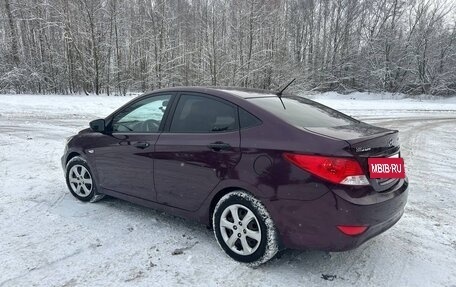 Hyundai Solaris II рестайлинг, 2013 год, 930 000 рублей, 15 фотография