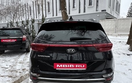 KIA Sportage IV рестайлинг, 2019 год, 2 580 000 рублей, 4 фотография