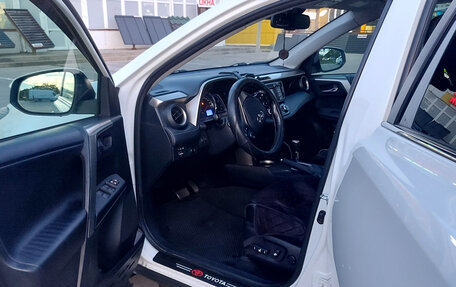 Toyota RAV4, 2012 год, 1 850 000 рублей, 14 фотография