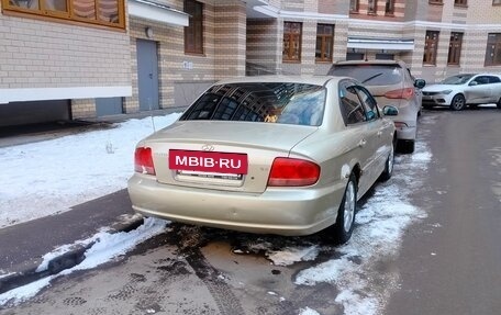 Hyundai Sonata IV рестайлинг, 2005 год, 370 000 рублей, 4 фотография