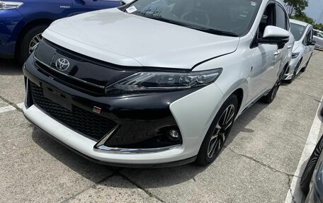 Toyota Harrier, 2018 год, 3 890 000 рублей, 9 фотография