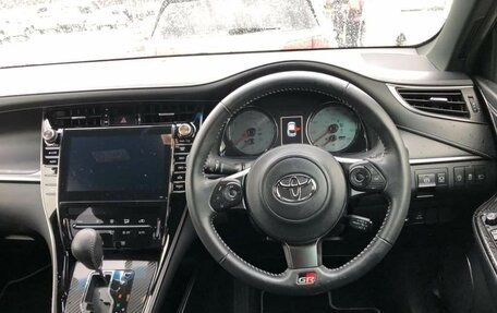 Toyota Harrier, 2018 год, 3 890 000 рублей, 7 фотография