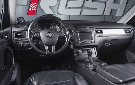 Volkswagen Touareg III, 2012 год, 2 299 000 рублей, 6 фотография