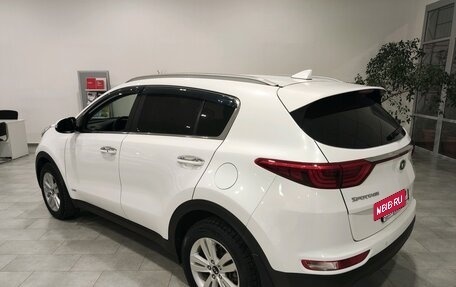 KIA Sportage IV рестайлинг, 2017 год, 2 090 000 рублей, 7 фотография