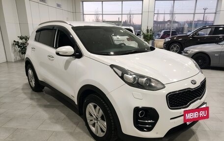 KIA Sportage IV рестайлинг, 2017 год, 2 090 000 рублей, 2 фотография