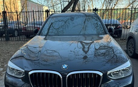 BMW X3, 2019 год, 3 300 000 рублей, 2 фотография