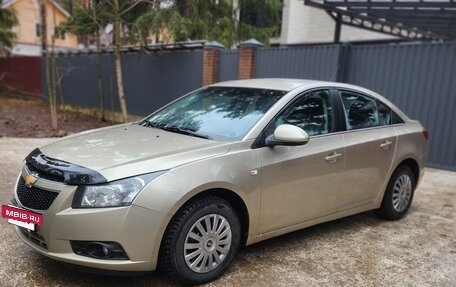 Chevrolet Cruze II, 2011 год, 760 000 рублей, 4 фотография