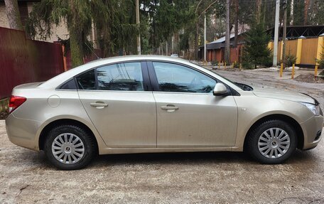 Chevrolet Cruze II, 2011 год, 760 000 рублей, 8 фотография