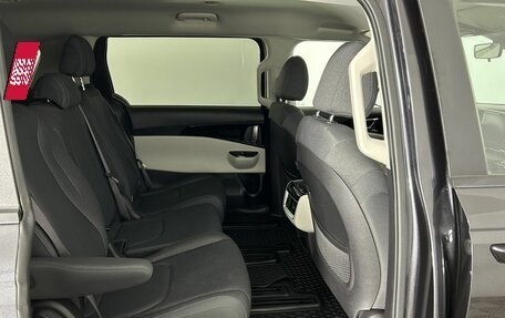 KIA Carnival, 2021 год, 3 700 000 рублей, 16 фотография
