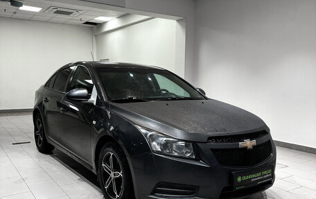 Chevrolet Cruze II, 2012 год, 637 000 рублей, 3 фотография