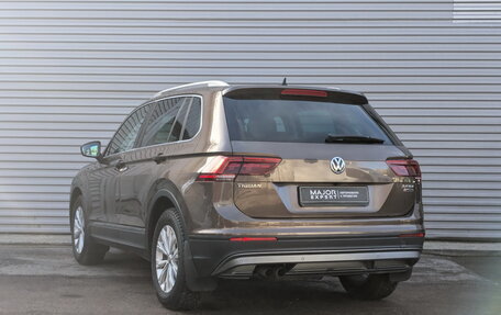 Volkswagen Tiguan II, 2017 год, 2 400 000 рублей, 7 фотография