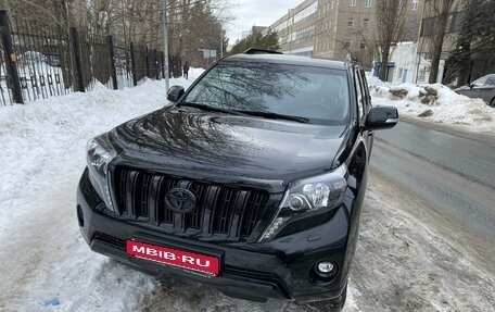 Toyota Land Cruiser Prado 150 рестайлинг 2, 2016 год, 4 499 999 рублей, 5 фотография