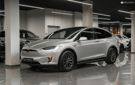 Tesla Model X I, 2018 год, 4 299 000 рублей, 1 фотография