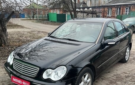 Mercedes-Benz C-Класс, 2002 год, 540 000 рублей, 1 фотография