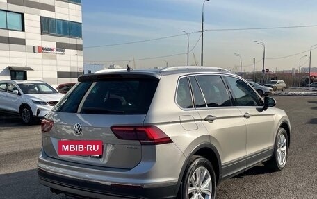 Volkswagen Tiguan II, 2018 год, 2 635 000 рублей, 4 фотография