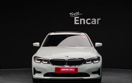 BMW 3 серия, 2022 год, 3 300 000 рублей, 2 фотография