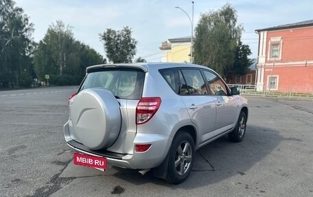 Toyota RAV4, 2012 год, 2 000 000 рублей, 6 фотография