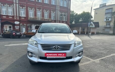 Toyota RAV4, 2012 год, 2 000 000 рублей, 2 фотография