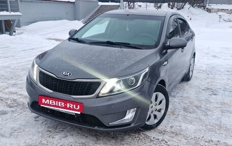 KIA Rio III рестайлинг, 2013 год, 795 000 рублей, 10 фотография