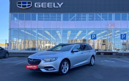 Opel Insignia II рестайлинг, 2018 год, 1 699 000 рублей, 2 фотография