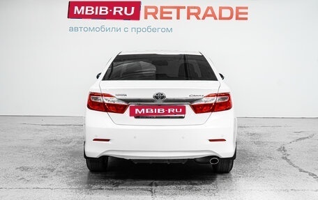 Toyota Camry, 2012 год, 1 839 000 рублей, 6 фотография